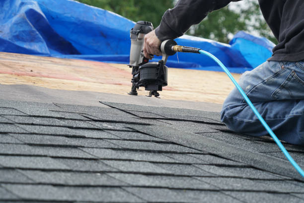 Best Best Roofing Contractors  in Oakwood, GA